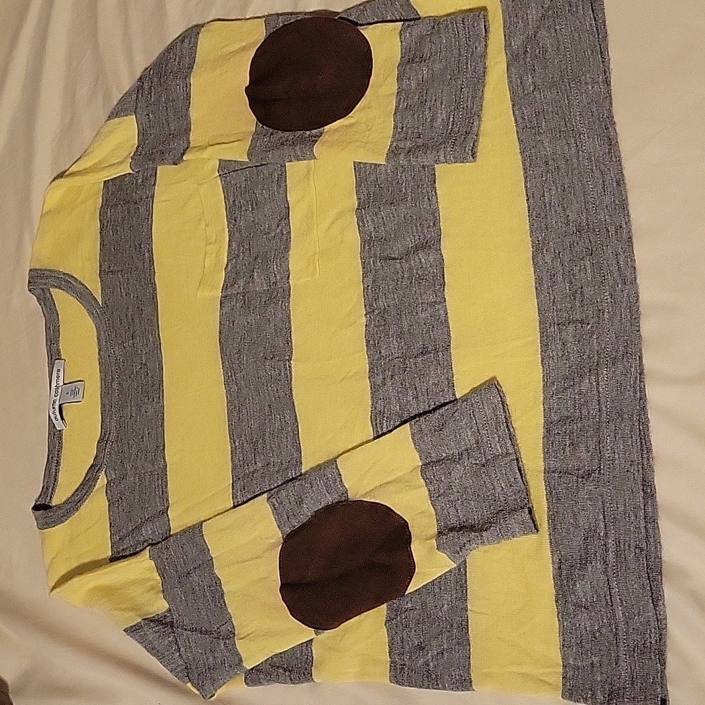 Autumn cashmere sweater size small